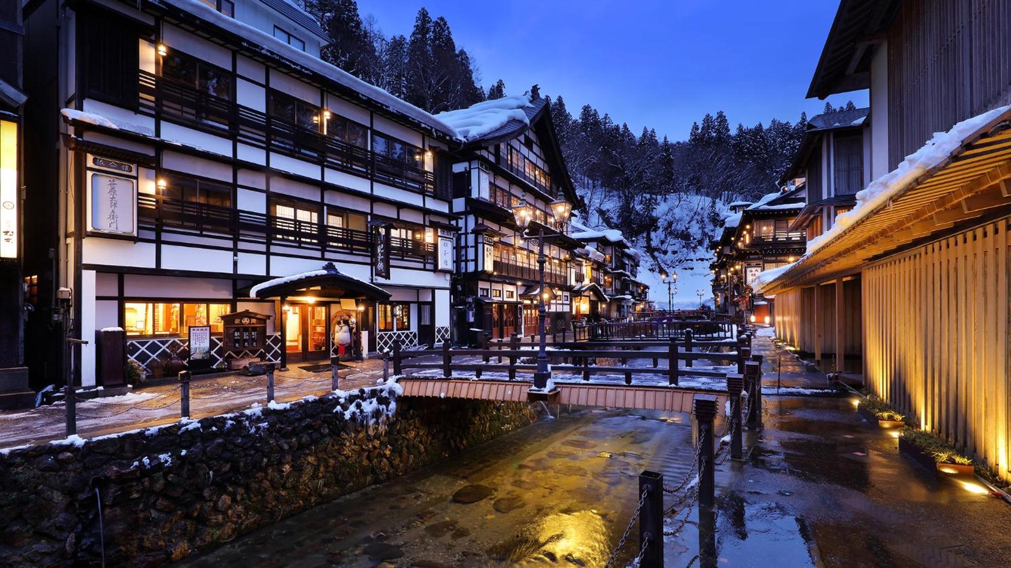 Hotel Ginzanso Obanazawa Exterior foto